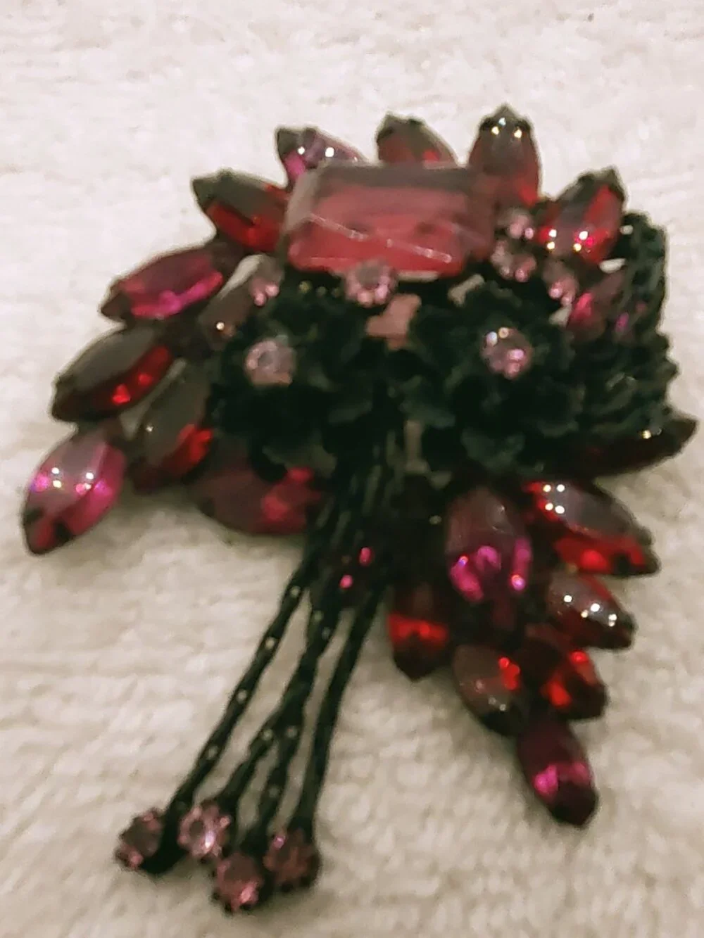 1 Black Rose Brooch, item # B- 1182,.  wt. 31 grams.